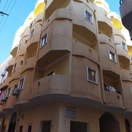 App12 - Rawda - Enjoy The Privacy Of Staying In A Quiet Apartment With Free Wi-Fi As Your Complete Second Home In The Heart Of Hurgada Dış mekan fotoğraf